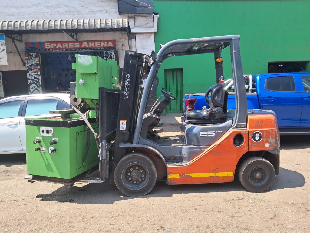 2.5 Tonne Forklift Hire Harare